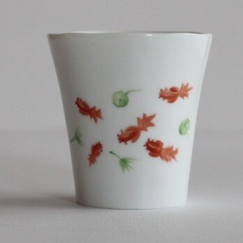 金魚のカップ