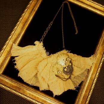 Frill necklaceの画像