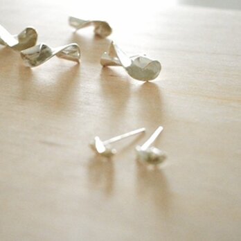 Twisted Silver Earring Lの画像