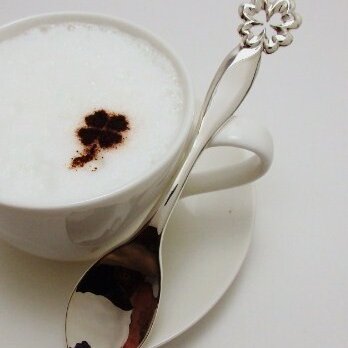 銀のティースプーン【四つ葉のクローバー】