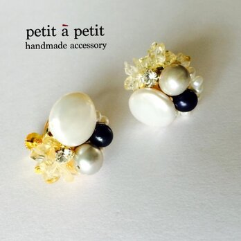 *antique style earring np1503の画像