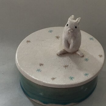陶のハコ「Snow Rabbit」