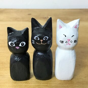 木彫り猫 黒猫　の画像