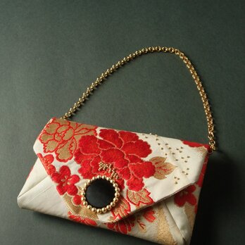 Peony clutch Redの画像
