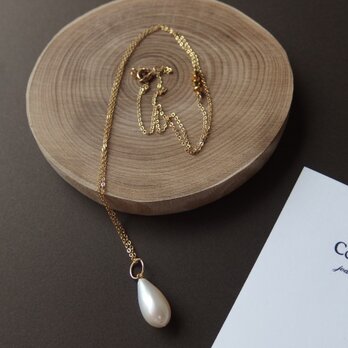 淡水パール　しずくネックレス