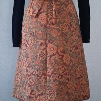 着物リメイク：オレンジウールのAライン巻きスカートの画像