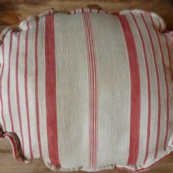 アンティークティッキング地リム付丸クッション