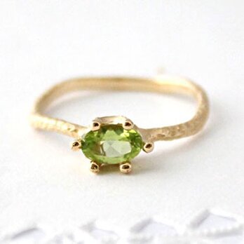 Wave ring /peridot (gold plating)