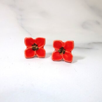 小さい花のpieace／earring (赤）の画像