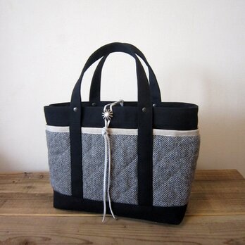 「wool tote」S　ブラック×ヘリンボーンの画像