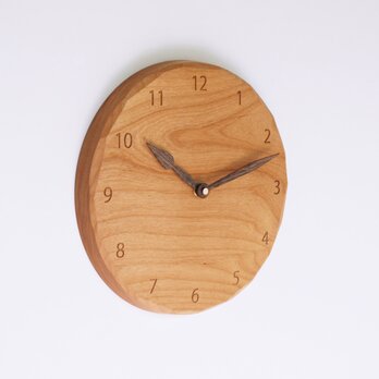 木製 掛け時計 丸型 アルダー材の画像