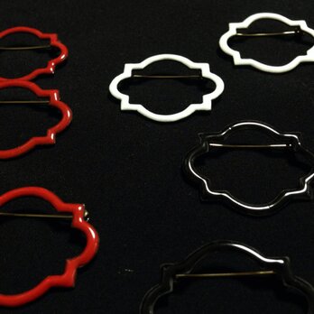 七宝焼のブローチ 黒