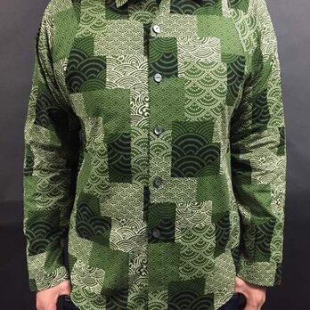 長袖和柄シャツ（パッチワーク調　青海波）緑の画像