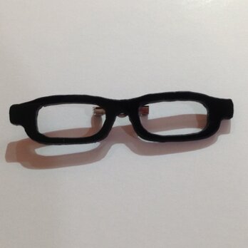 「わたしメガネ好き」アピール用ブローチの画像