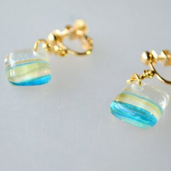 ガラスのイヤリング  空の彼方  ※ピアスに変更可