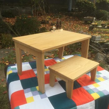 お絵かきテーブルセット（国産無垢材使用）