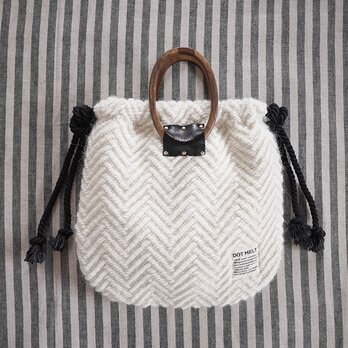 wood handle knit bag <offwhite>の画像