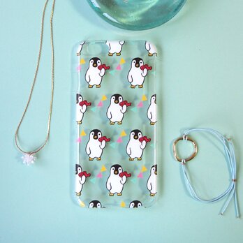 ＜iPhoneハード＞クリアスマホケース【魚をもったペンギン】の画像