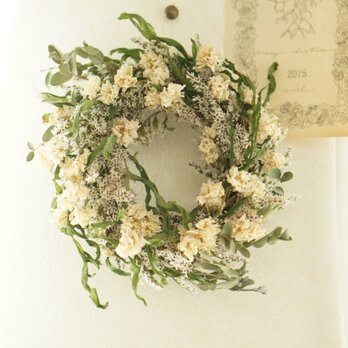 white＆green　wreathの画像