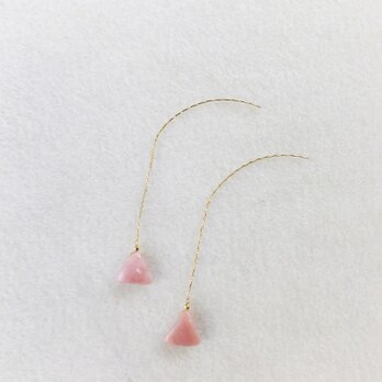K18 pink opal triangle pierceの画像