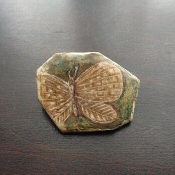 化石風ブローチ「蝶」の画像