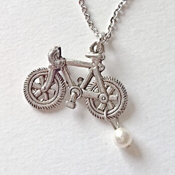 【自転車(シルバー）のネックレス】の画像