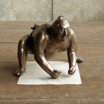 " Golden Sumo Wrestler "