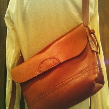 送料無料!追加生産♪ユニセックストラッド調メッセンジャーバッグ