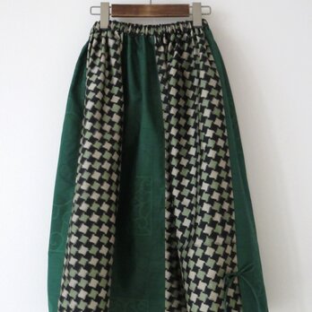緑系着物2種からのスカートの画像