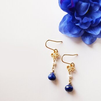 プチノエル ラピスラズリ ピアス Petit Noël Lapis&Pearl earrings P0034の画像