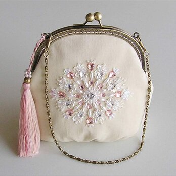 ビーズ刺繍のバッグ＊Heart Flower＊の画像