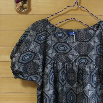 大島紬　小紋パフ袖ＯＰ　着物リメイクの画像