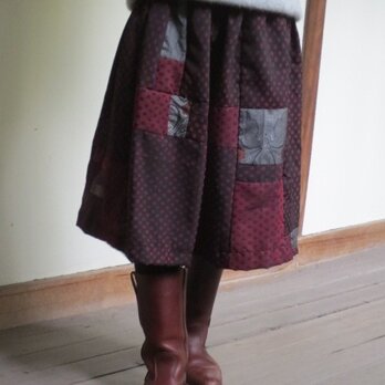 赤黒水玉風織りの着物コートリメイク～キュートなふんわりスカート♪の画像
