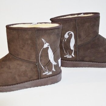 ペンギン ボアブーツ、靴、ダークブラウン、オリジナルデザイン、シルクスクリーン、冬物ブーツの画像