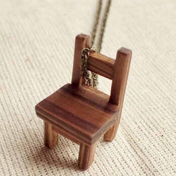 mini-chairネックレスの画像