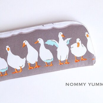 L字ファスナー長財布 ガチョウの行列 グレー ＊078＊