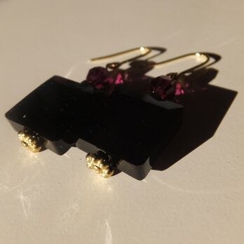 Black/Pink Swarovski pierceの画像