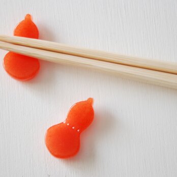 ひょうたんの箸置き　冬　紅