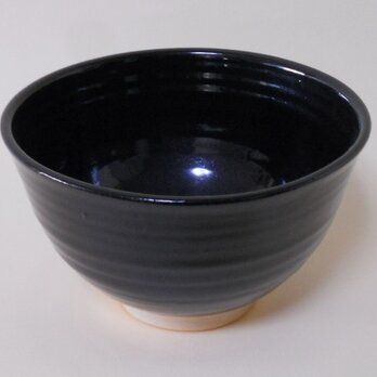 黒釉茶碗の画像