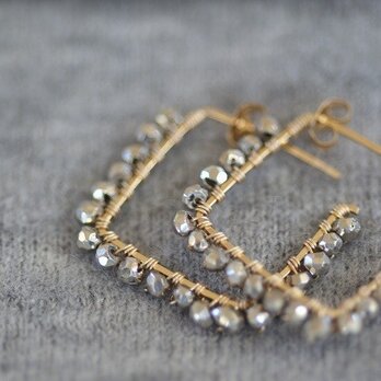 パイライトスクエアピアス