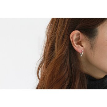 silverチェーンピアス