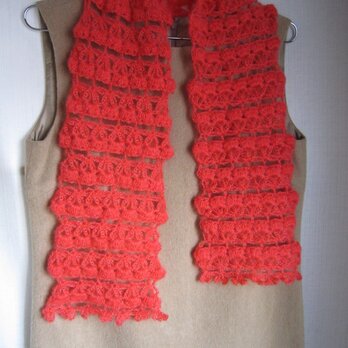 赤モヘアかぎ針編みマフラーの画像