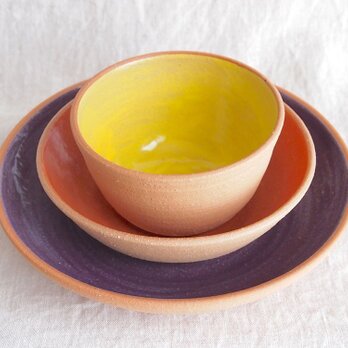 トライカラーのディナーセット