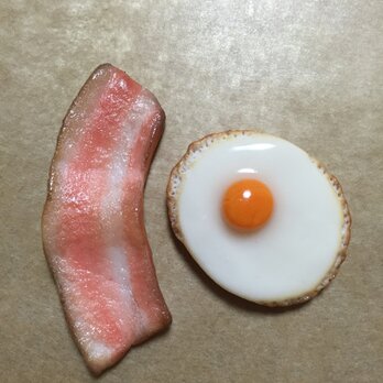 目玉焼き&ベーコン マグネット 再販の画像