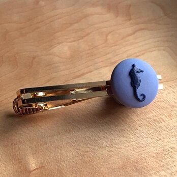 タツノオトシゴタイピン【スカイブルー×青】