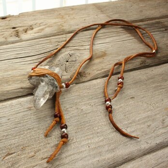 Himarayan Crystal Deer Skin Lace Necklaceの画像