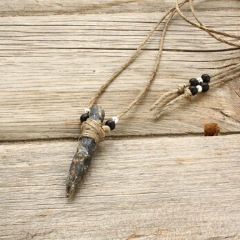 Himarayan Kyanite Hemp Cord Necklaceの画像