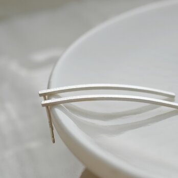 C. I さま専用作品~シルバースリムカーブピアス