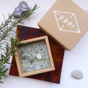 海の石ピアス < sea stone 海の石 5 >