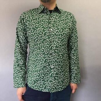 長袖和柄シャツ（細唐草模様）緑